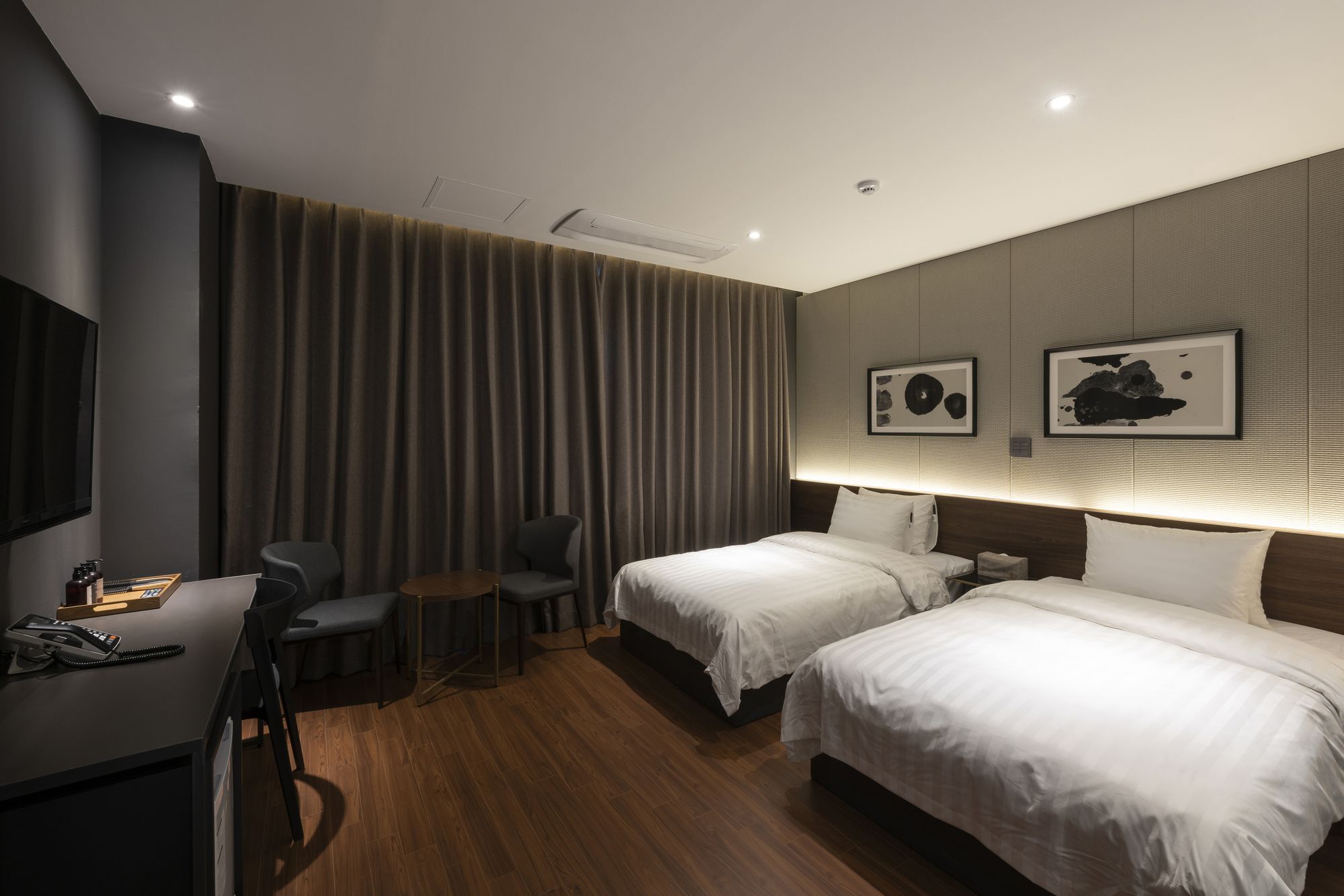 Brown-Dot Hotel Shinho Pusan Zewnętrze zdjęcie