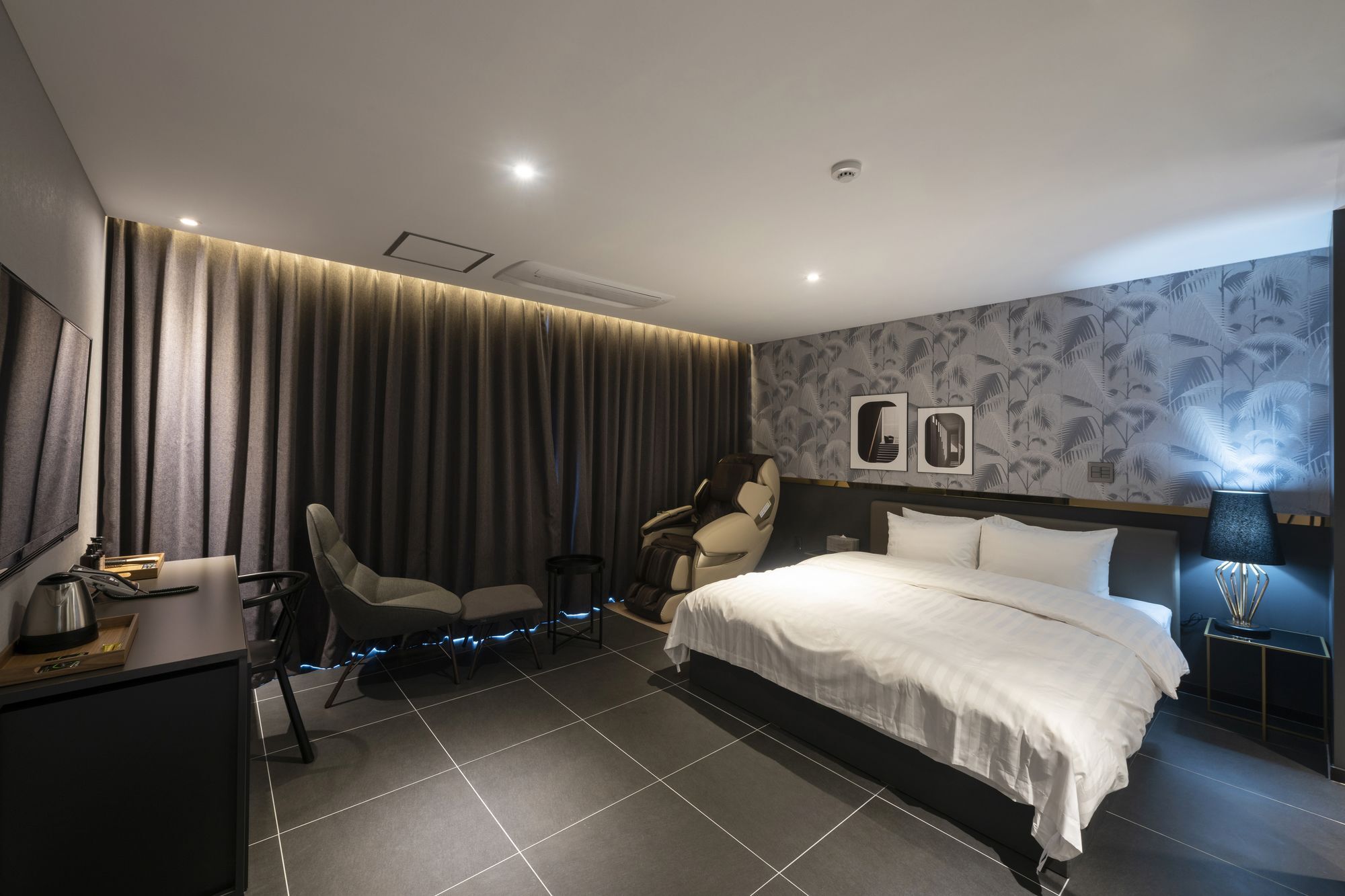 Brown-Dot Hotel Shinho Pusan Zewnętrze zdjęcie