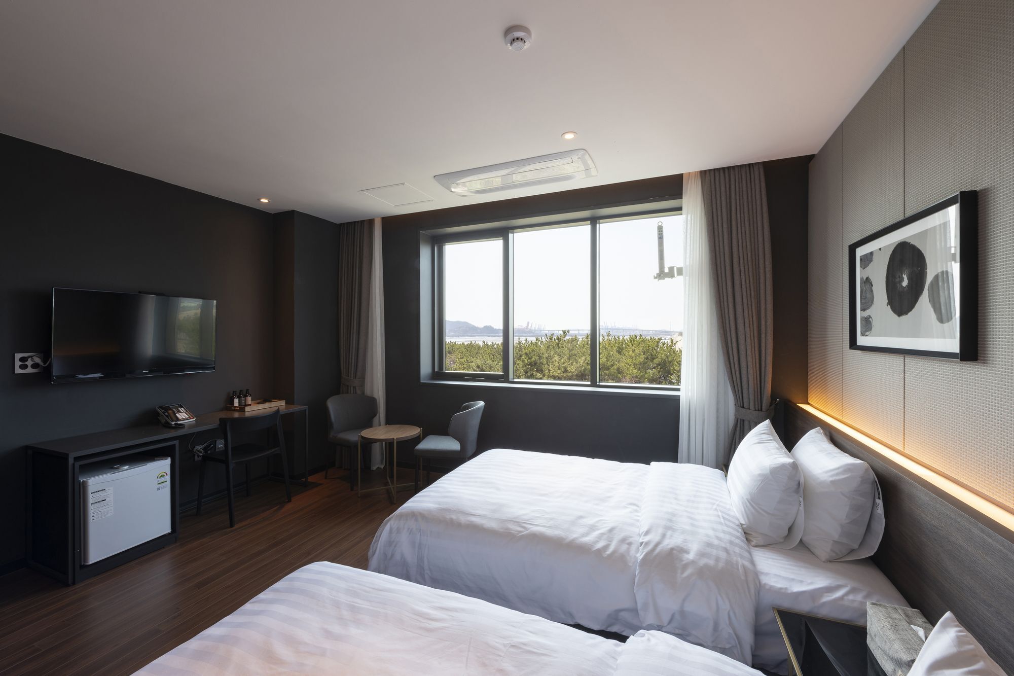 Brown-Dot Hotel Shinho Pusan Zewnętrze zdjęcie