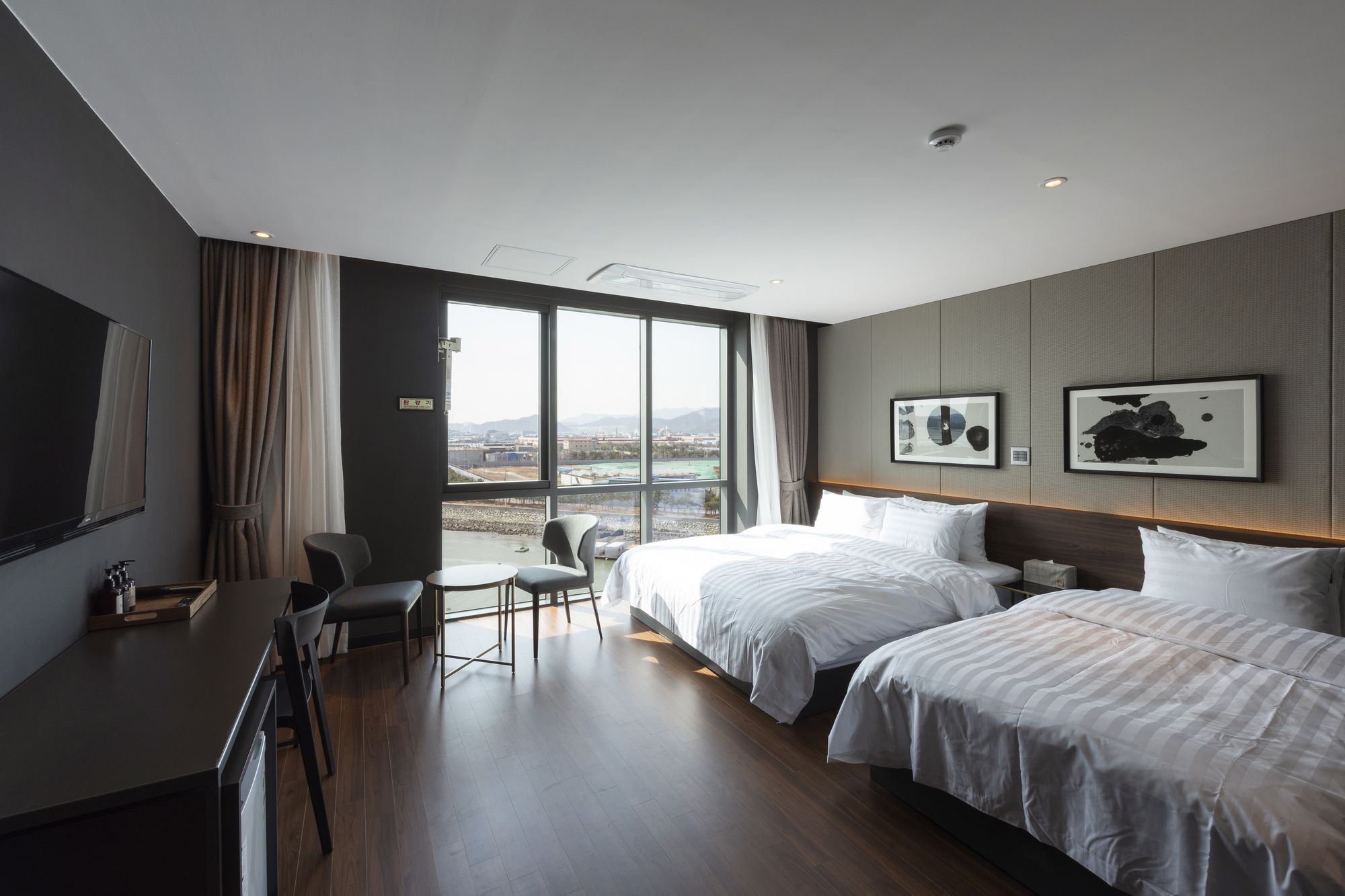 Brown-Dot Hotel Shinho Pusan Zewnętrze zdjęcie