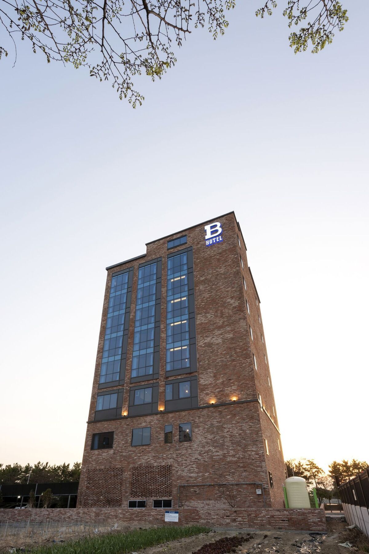 Brown-Dot Hotel Shinho Pusan Zewnętrze zdjęcie