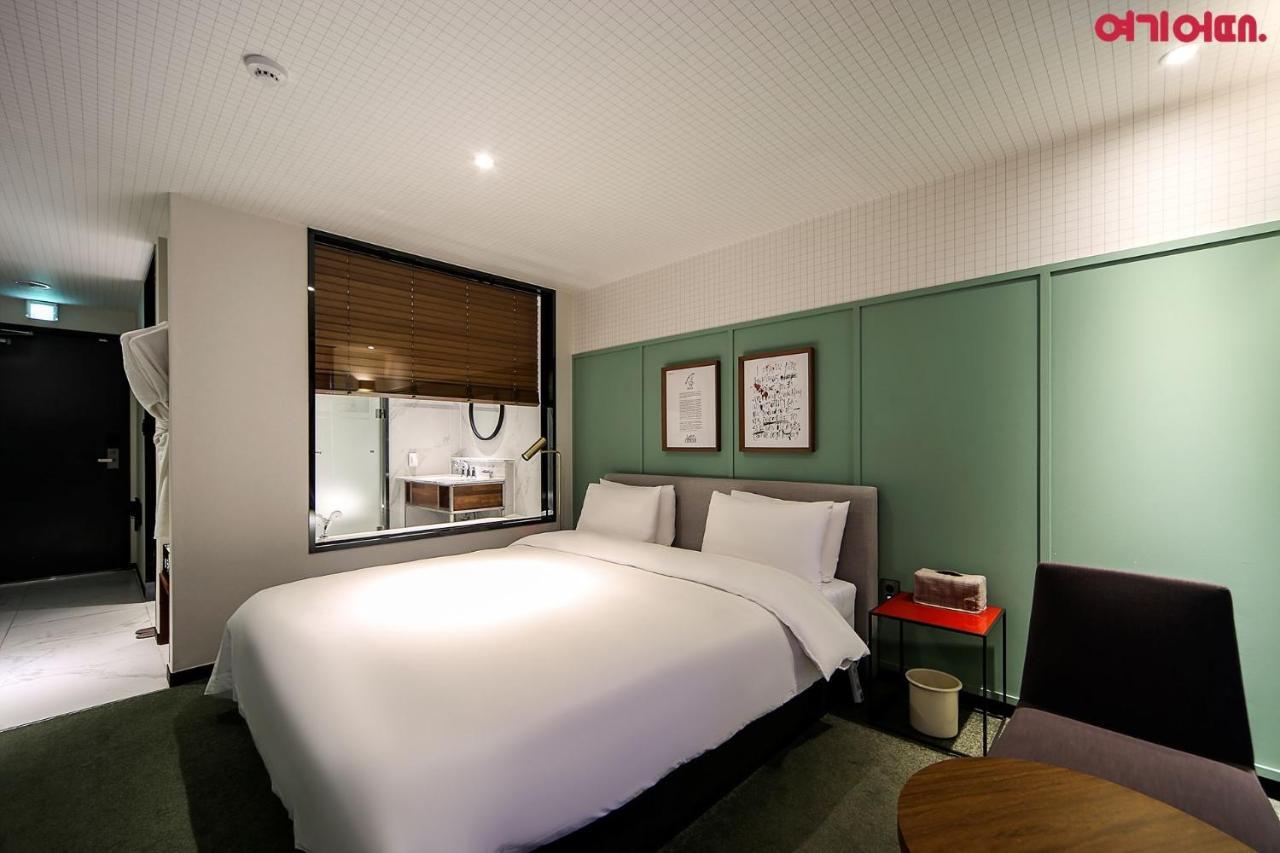 Brown-Dot Hotel Shinho Pusan Zewnętrze zdjęcie