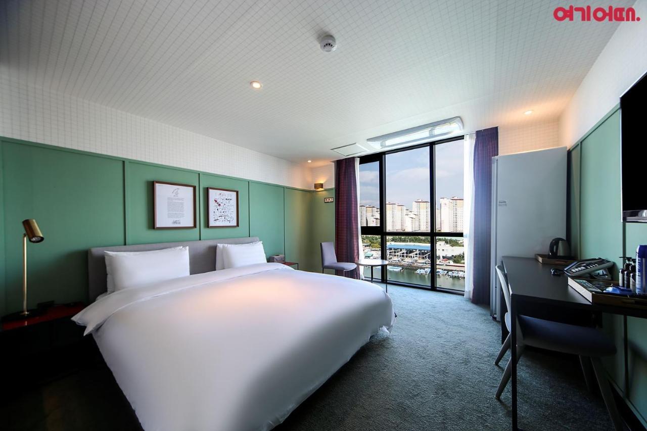Brown-Dot Hotel Shinho Pusan Zewnętrze zdjęcie