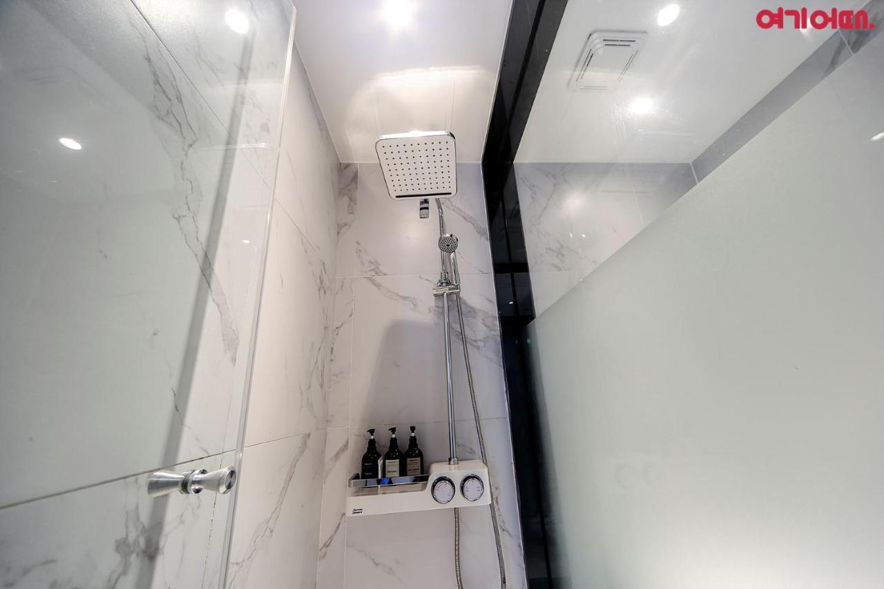 Brown-Dot Hotel Shinho Pusan Zewnętrze zdjęcie